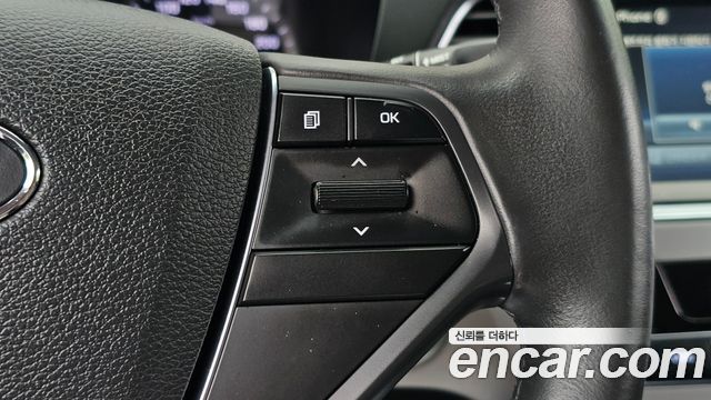 Hyundai Sonata 2016 — photo 25