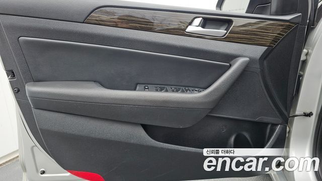 Hyundai Sonata 2016 — photo 14