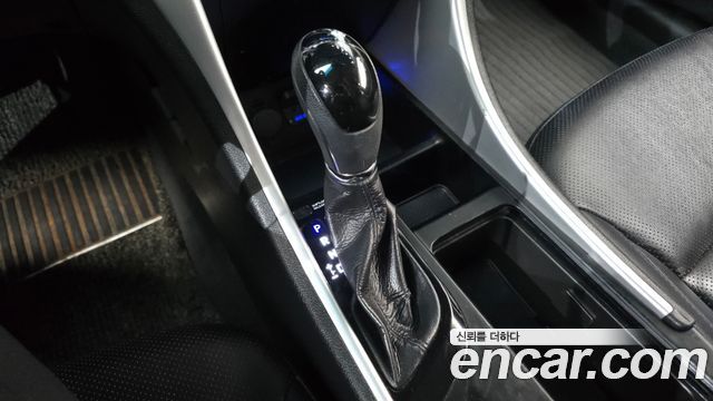 Hyundai Sonata 2012 — photo 9