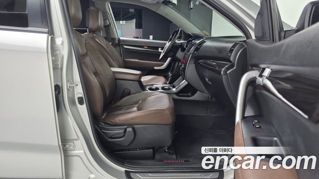 Kia Sorento 2011 — photo 11