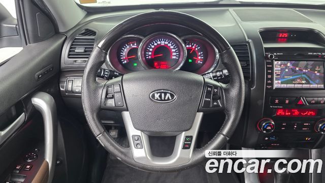 Kia Sorento 2011 — photo 13