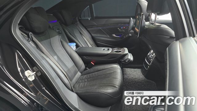 Mercedes-Benz S-Class 2016 — photo 10
