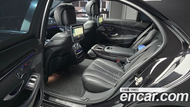 Mercedes-Benz S-Class 2016 — photo 11