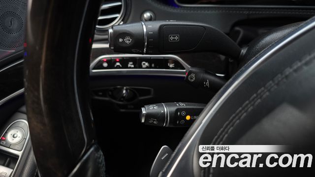Mercedes-Benz S-Class 2016 — photo 17