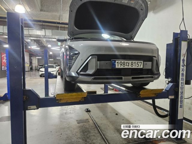 Hyundai Kona 2023 — photo 1