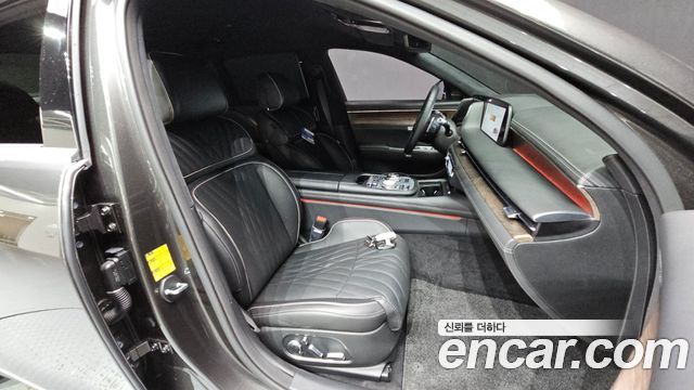 Genesis G90 2022 — photo 18