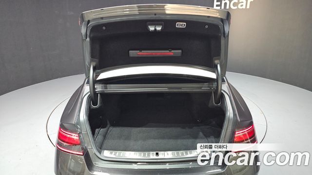 Genesis G90 2022 — photo 26