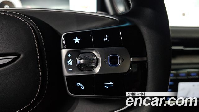 Genesis G90 2022 — photo 32