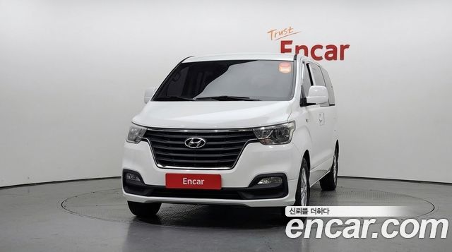 Hyundai Starex 2019 — photo 3