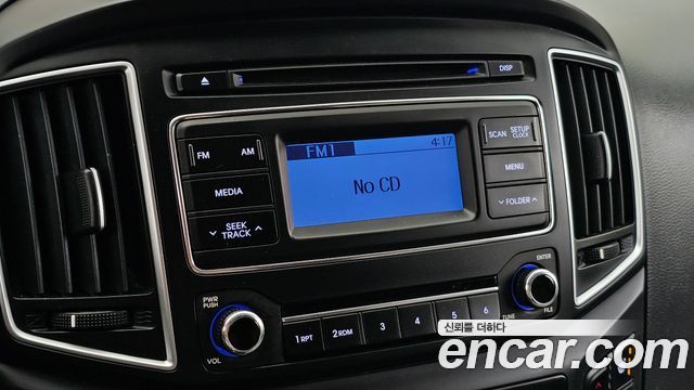 Hyundai Starex 2019 — photo 23