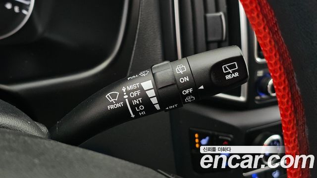 Hyundai Starex 2019 — photo 28