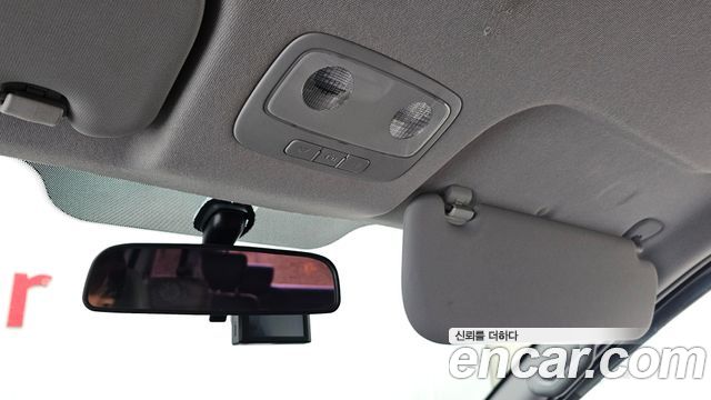 Hyundai Starex 2019 — photo 30
