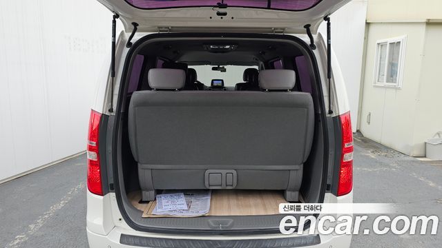 Hyundai Starex 2019 — photo 34