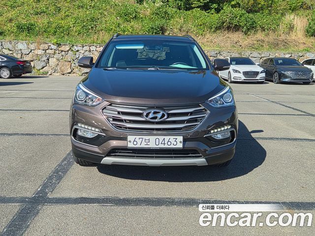 Hyundai Santafe 2017 — photo 1
