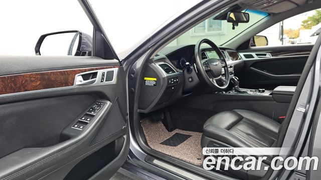 Hyundai Genesis 2016 — photo 10