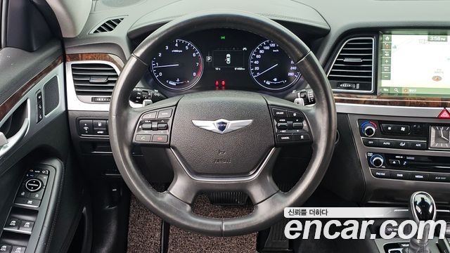 Hyundai Genesis 2016 — photo 13