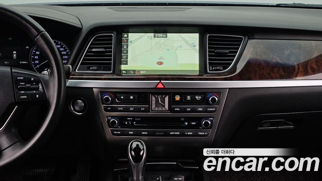 Hyundai Genesis 2016 — photo 14