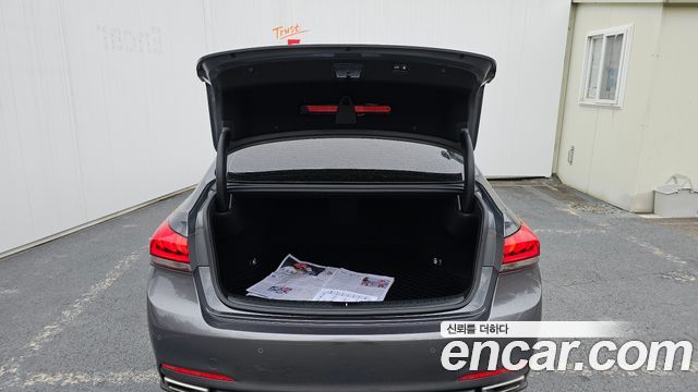 Hyundai Genesis 2016 — photo 20