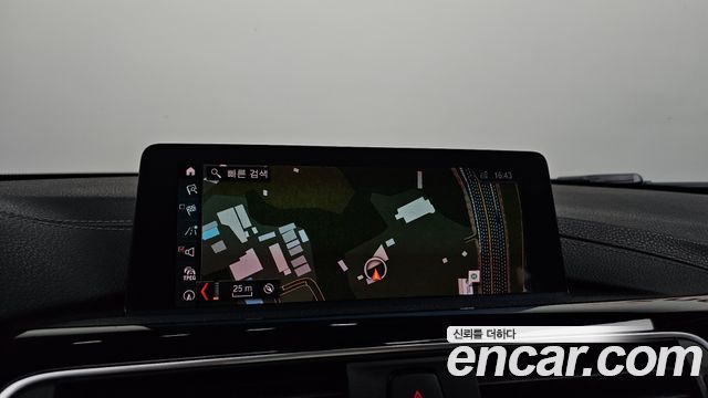 BMW 4-Series 2020 — photo 20