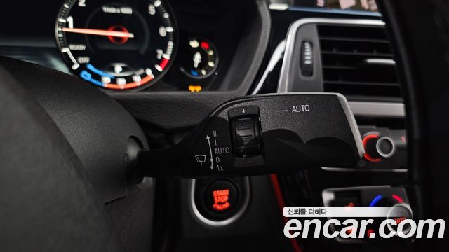 BMW 4-Series 2020 — photo 24