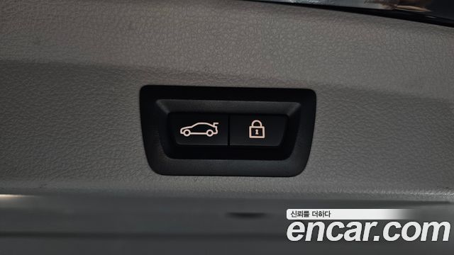 BMW 4-Series 2020 — photo 34