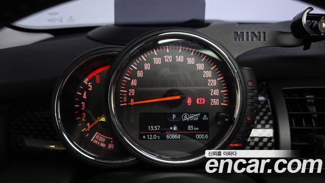 Mini Cooper 2016 — photo 11