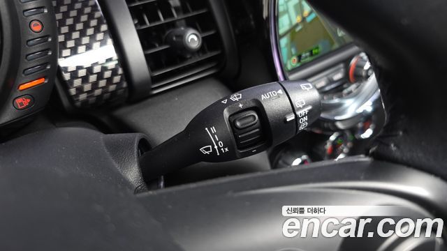 Mini Cooper 2016 — photo 29