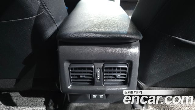 Toyota Camry 2019 — photo 30