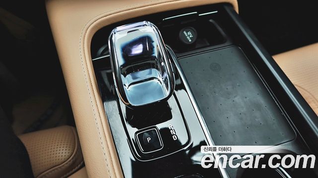 Volvo S90 2023 — photo 18