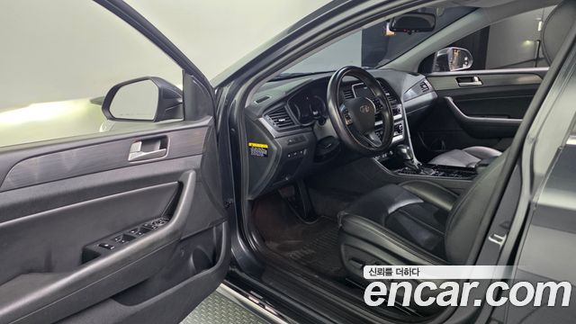 Hyundai Sonata 2019 — photo 13