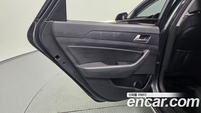 Hyundai Sonata 2019 — photo 15