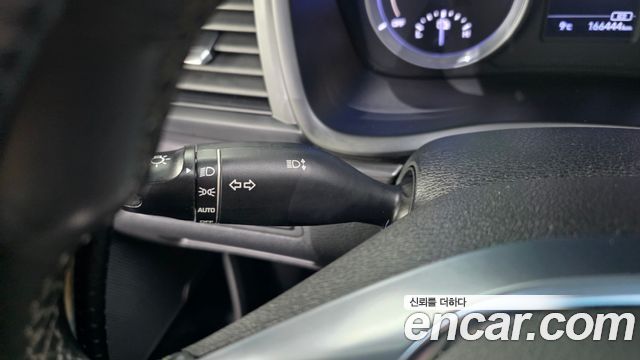 Hyundai Sonata 2019 — photo 30
