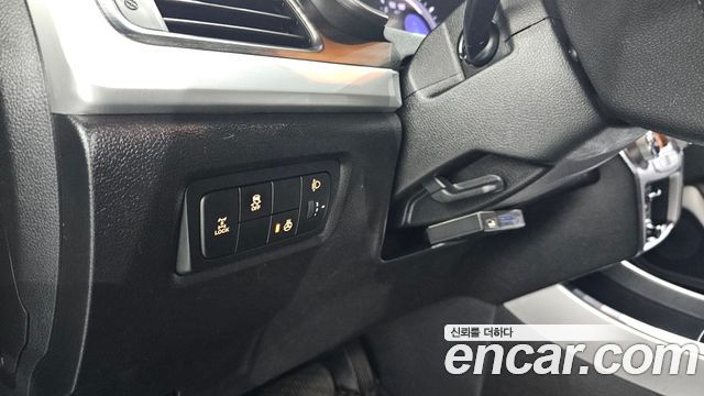 KG Mobility KORANDO 2015 — photo 19