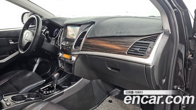 KG Mobility KORANDO 2015 — photo 27
