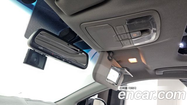 KG Mobility KORANDO 2015 — photo 28