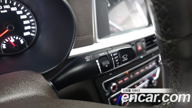 Kia K5 2020 — photo 24