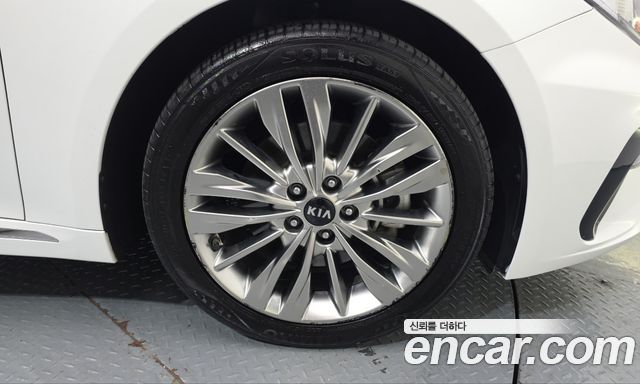 Kia K5 2020 — photo 7