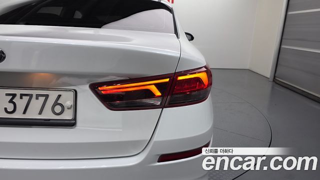 Kia K5 2020 — photo 9