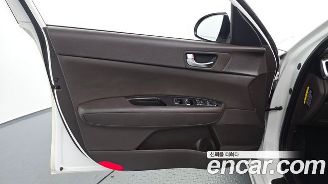 Kia K5 2020 — photo 14