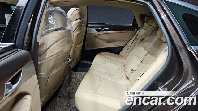Genesis G80 2018 — photo 18