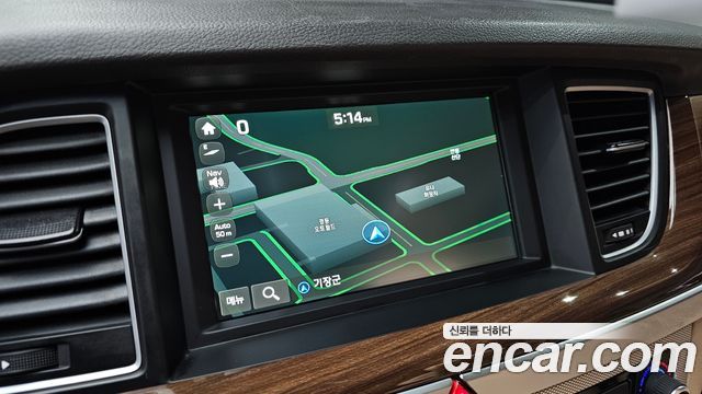Genesis G80 2018 — photo 20