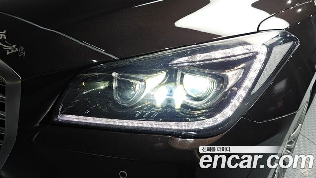 Genesis G80 2018 — photo 8