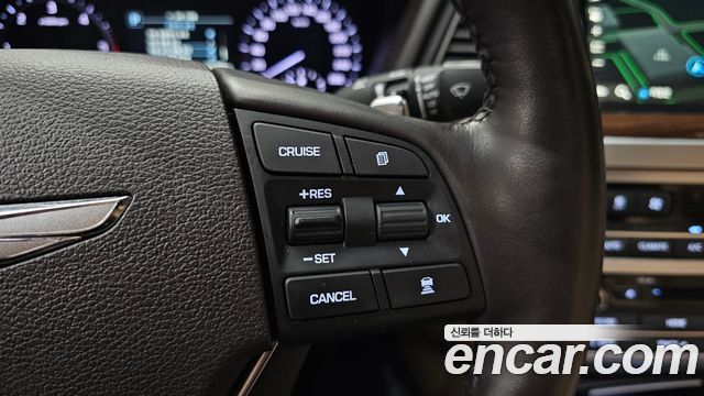 Genesis G80 2018 — photo 31