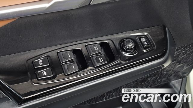 KG Mobility Torres 2024 — photo 13