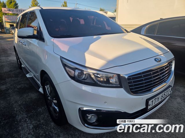 Kia Canival 2018 — photo 5
