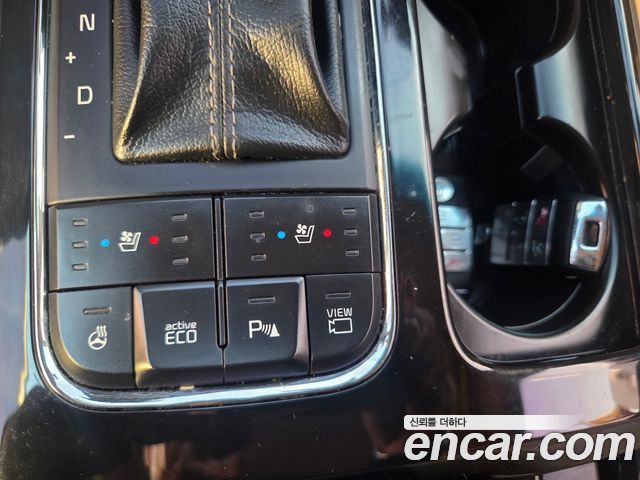 Kia Canival 2018 — photo 11