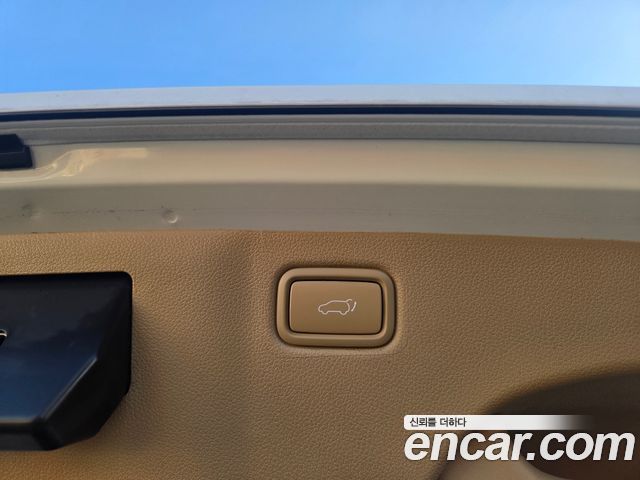 Kia Canival 2018 — photo 18