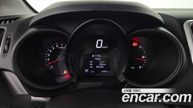 Kia RAY 2022 — photo 11
