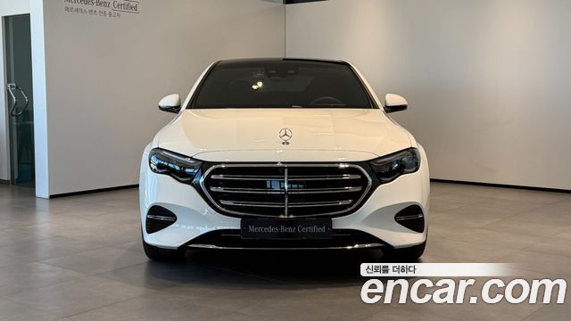 Mercedes-Benz E-Class 2026 — photo 6
