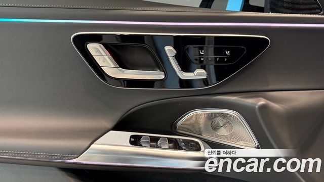 Mercedes-Benz E-Class 2026 — photo 18